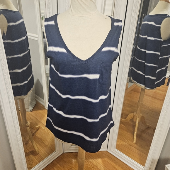 SHEIN Striped Navy and White Pocket Tank Top Size M - Picture 1 of 5
